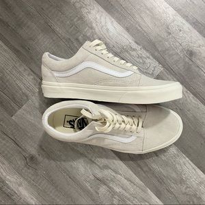 Customized Marshmallow Vans